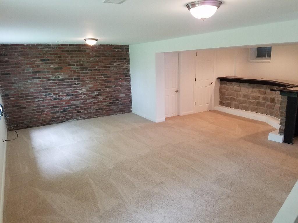 295 Deerfield Road Washington, PA 15301 - Photo 22 of 25 Gallery Image 22