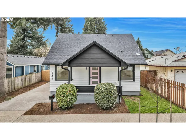 $699,900 | 8745 North Burrage Avenue, Portland, OR 97217