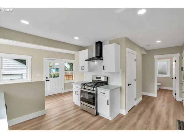 $699,900 | 8745 North Burrage Avenue, Portland, OR 97217