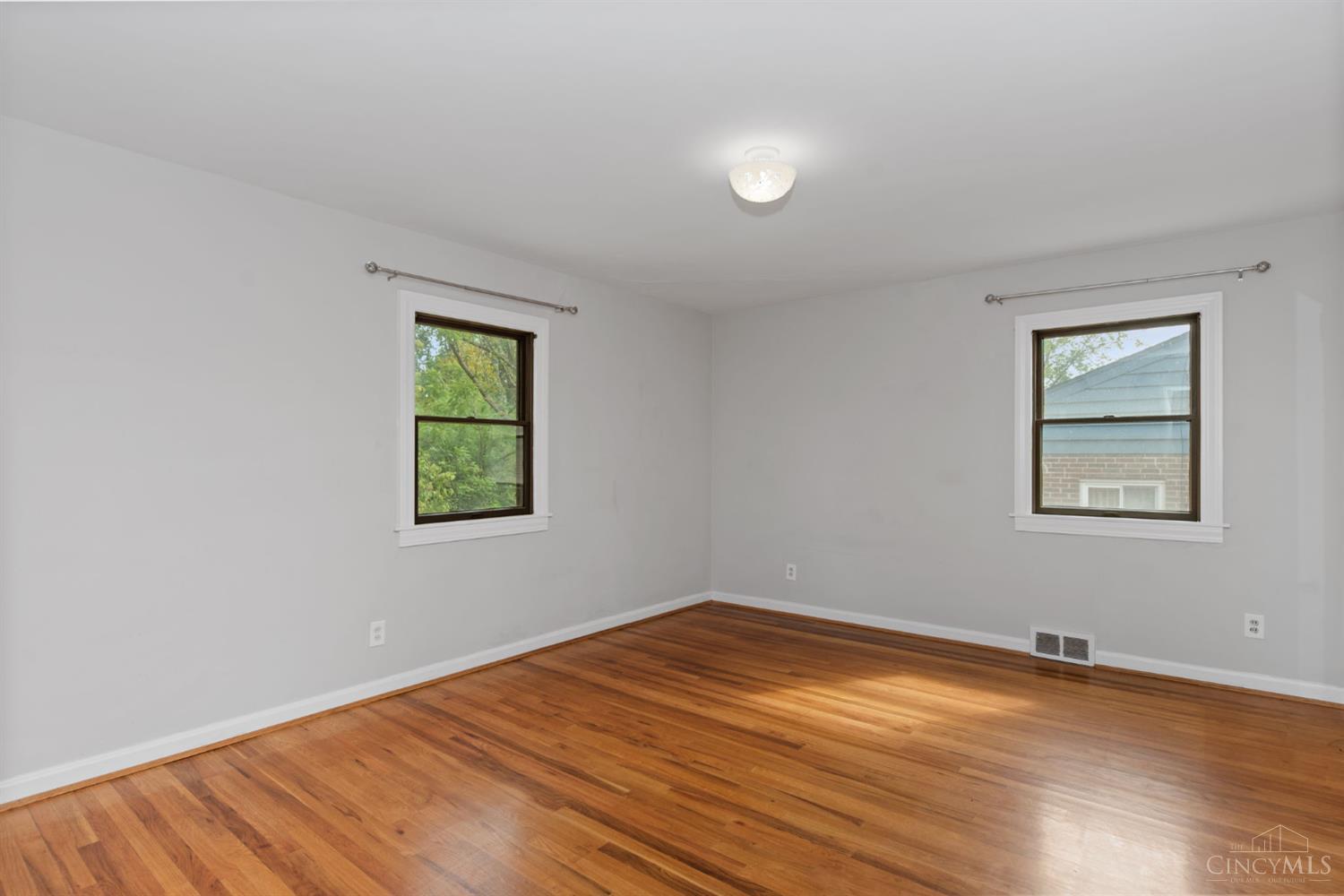 3270 Renfro Avenue Cincinnati, OH 45211 - Photo 20 of 43 Gallery Image 20