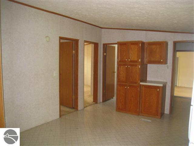 11606 Shippy Road Southwest Fife Lake, MI 49633 - Photo 12 of 25 1728682-11.JPG