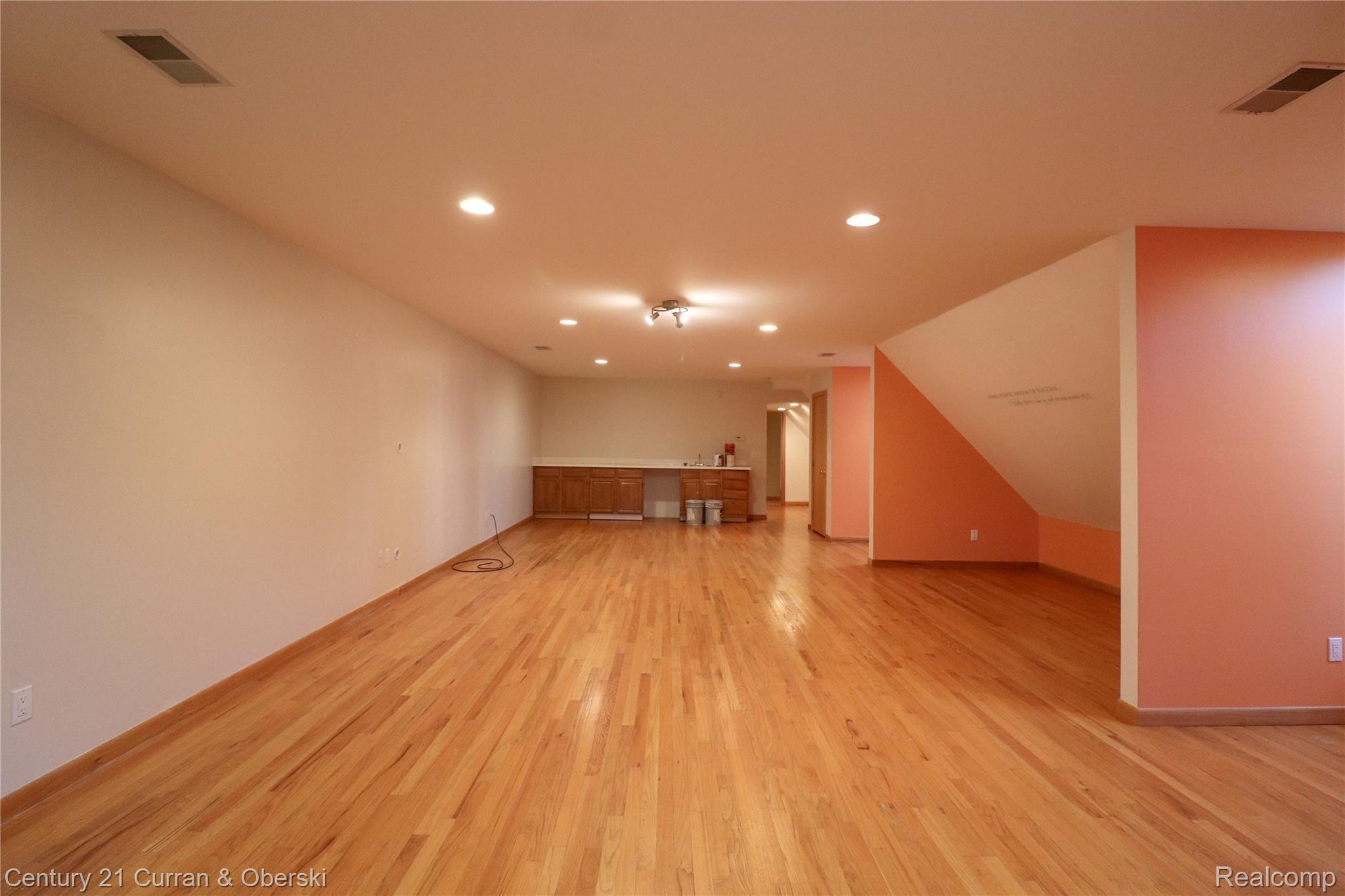 14711 Haggerty Road Belleville, MI 48111 - Photo 29 of 58 huge second floor apartment/in-law quarters with kitchenette, has separate entry from garage – could also be accessed from the home also