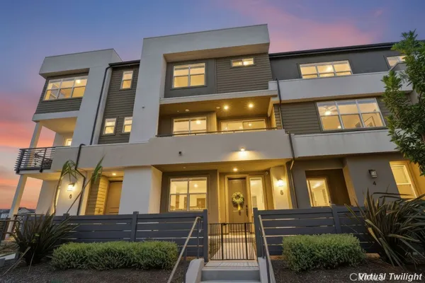 $785,000 | 789 Vada Street, Unit 5, Chula Vista, CA 91911