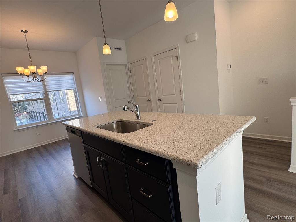 33112 Townhill Road, Unit 18 Farmington, MI 48336 - Photo 27 of 29