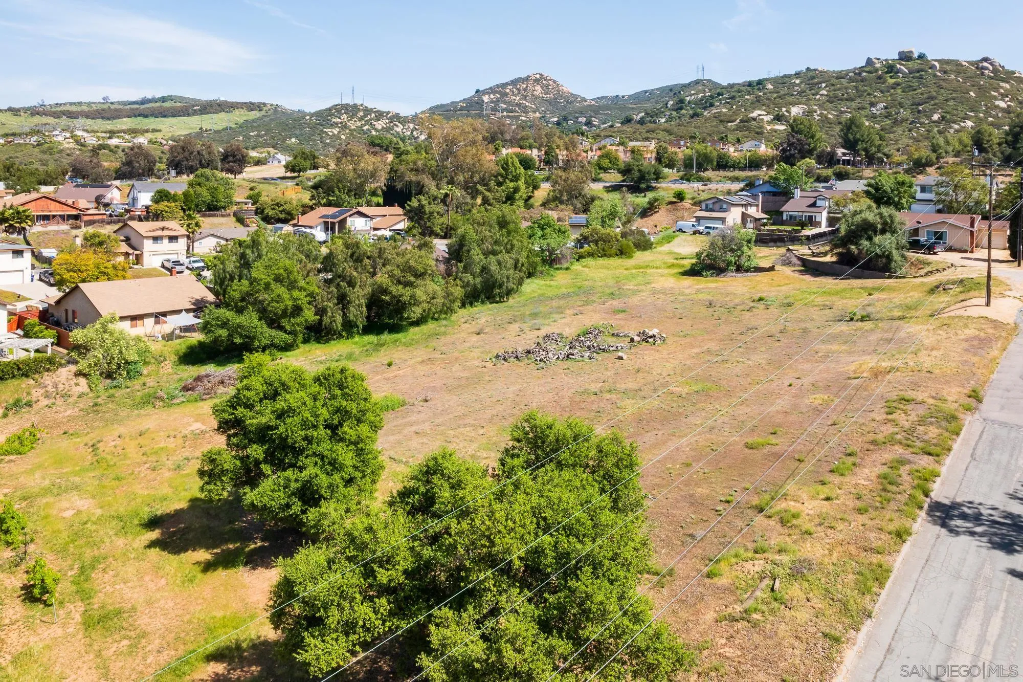 0 C. De Buena Fe, Unit 75 El Cajon, CA 92021 - Photo 8 of 11 a view of a lake with mountains in the background