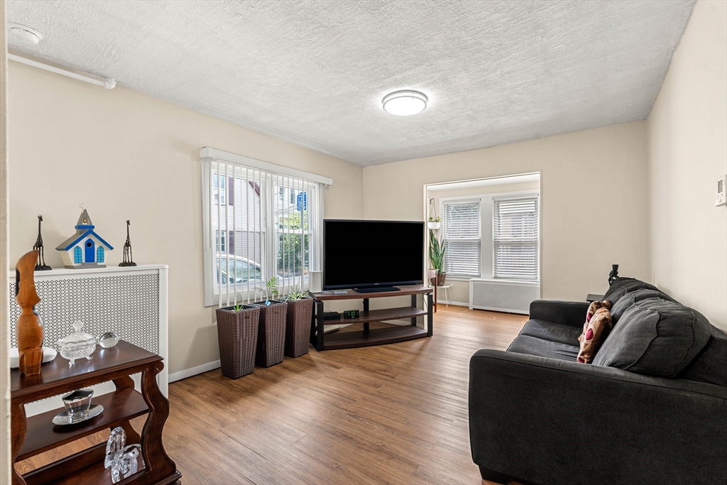 5 Morrill Place Lynn, MA 01902 - Photo 9 of 23