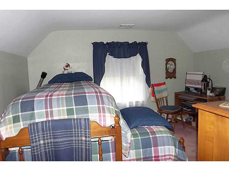 237 Harris Road Smithfield, RI 02917 - Photo 11 of 24 Bedroom.