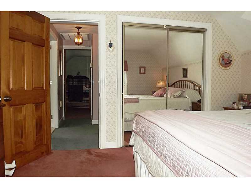 237 Harris Road Smithfield, RI 02917 - Photo 10 of 24 Bedroom.