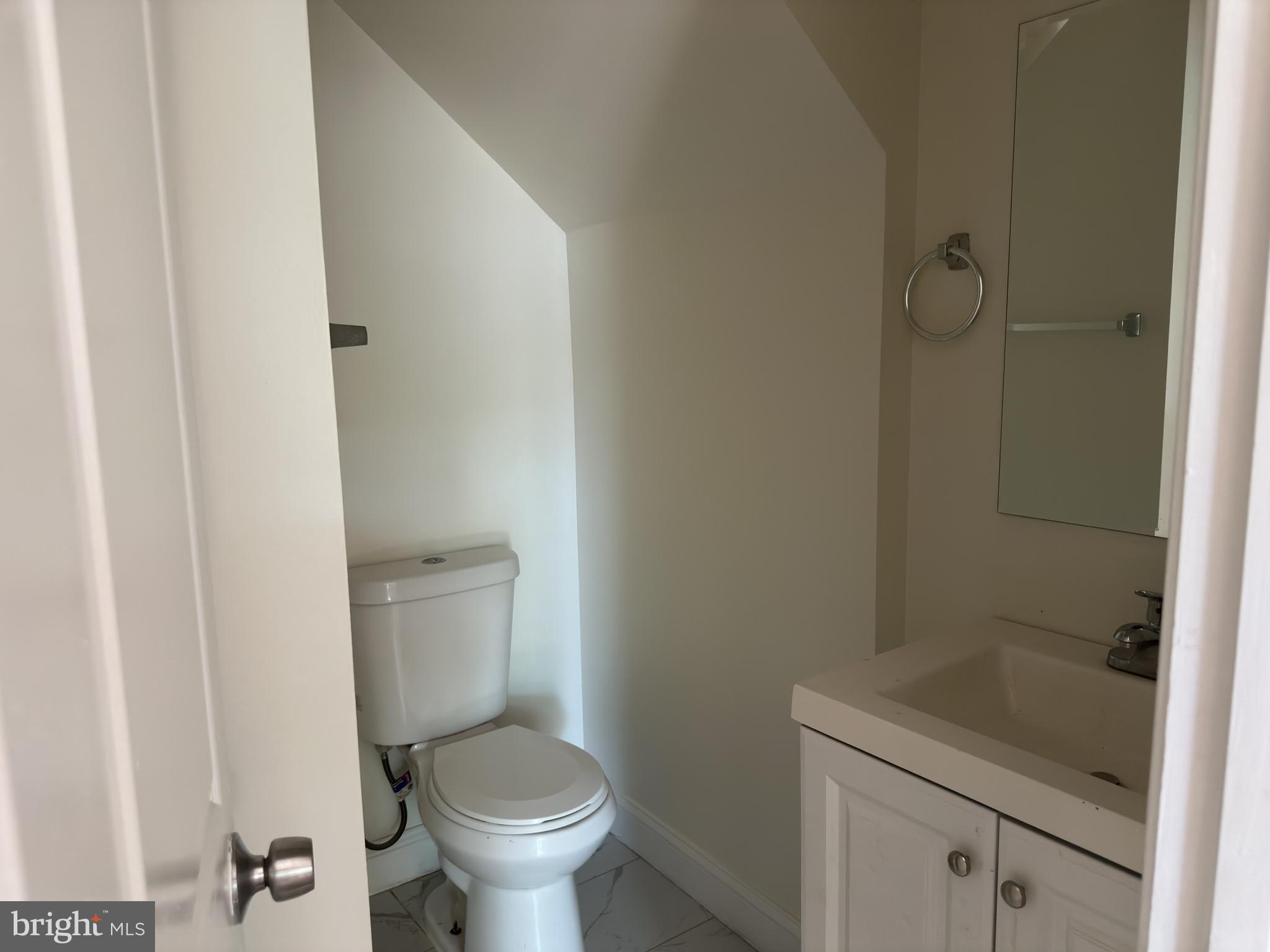113 15th Street Southeast Washington, DC 20003 - Photo 18 of 27