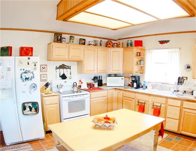 $407,000 | 5203 Blue Desert Way, Caliente, NV 89008