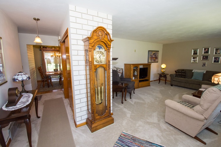 58330 Pear Road South Bend, IN 46619 - Photo 23 of 36 Gallery Image 23