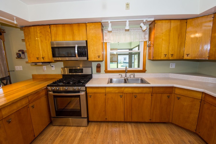 58330 Pear Road South Bend, IN 46619 - Photo 4 of 36 Gallery Image 4