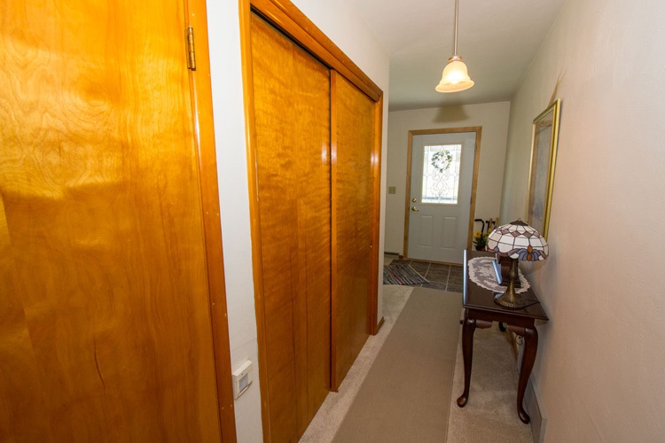 58330 Pear Road South Bend, IN 46619 - Photo 9 of 36 Gallery Image 9