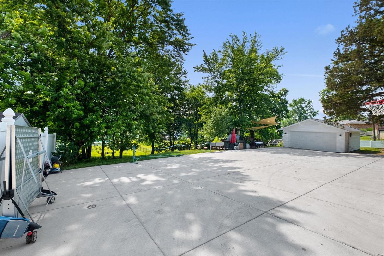 9808 Tesson Ferry Road St. Louis, MO 63123 - Photo 29 of 36