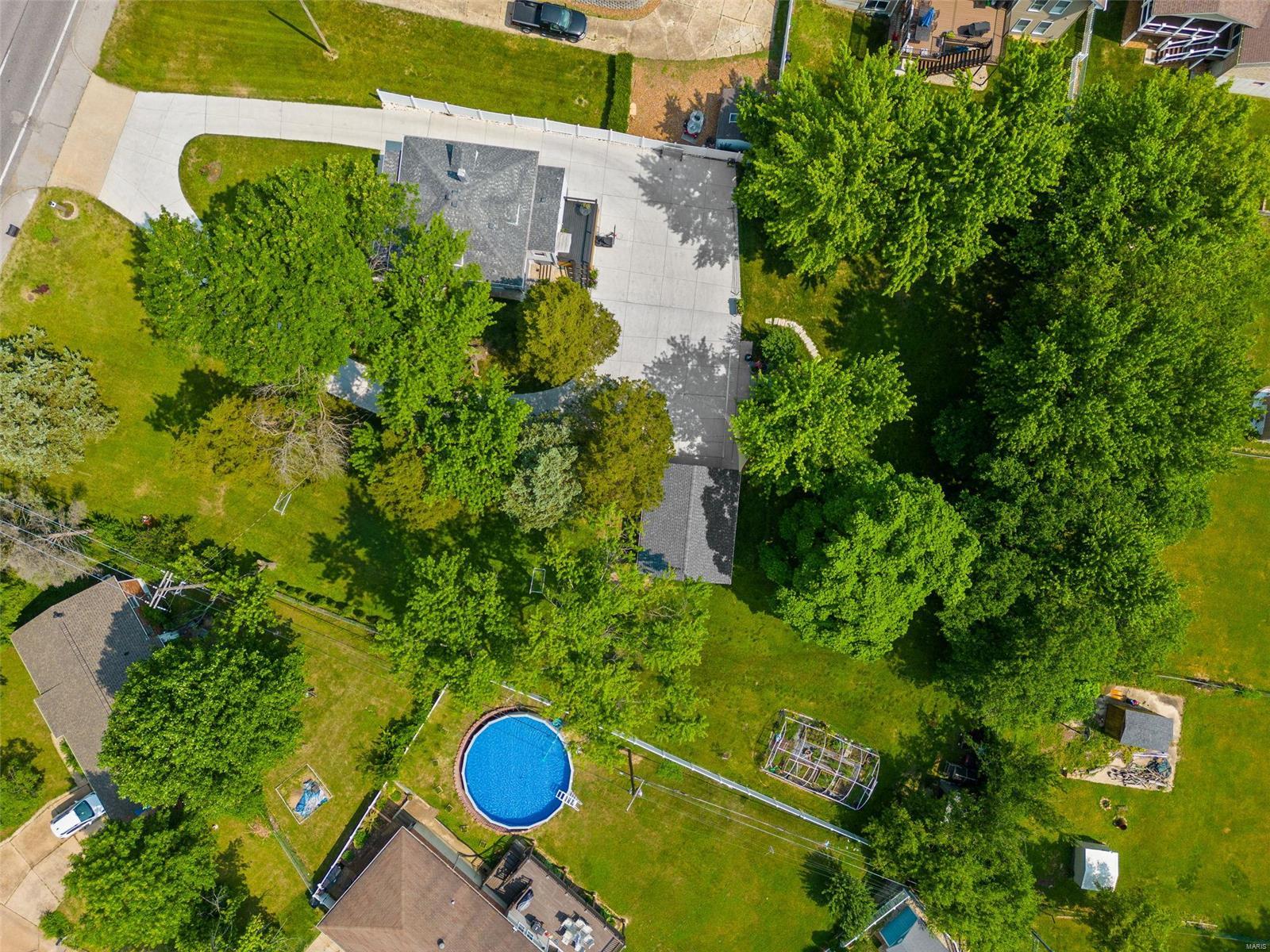 9808 Tesson Ferry Road St. Louis, MO 63123 - Photo 33 of 36