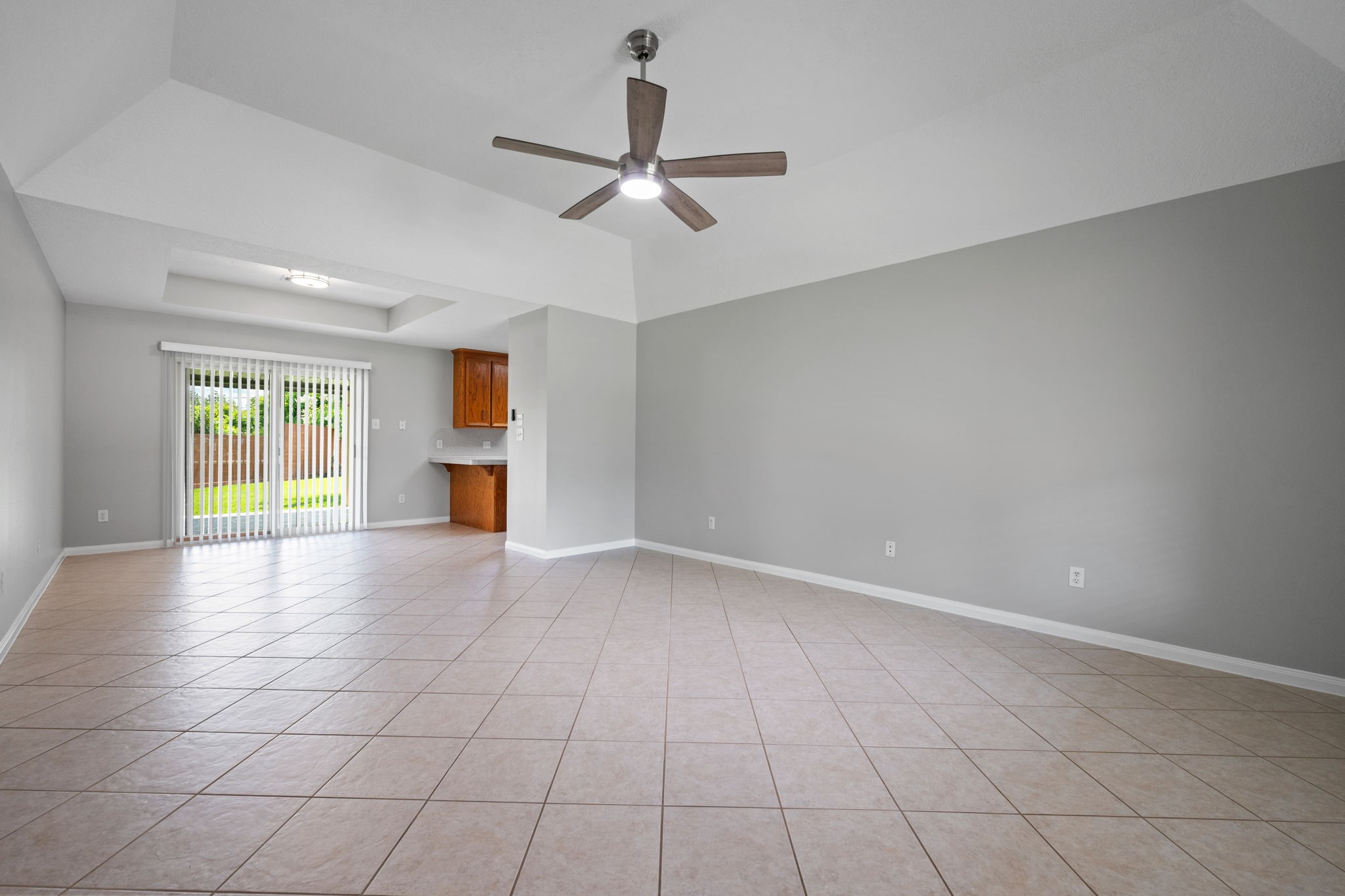 460 West Houston Street Highlands, TX 77562 - Photo 3 of 14 a view of an empty room with a window