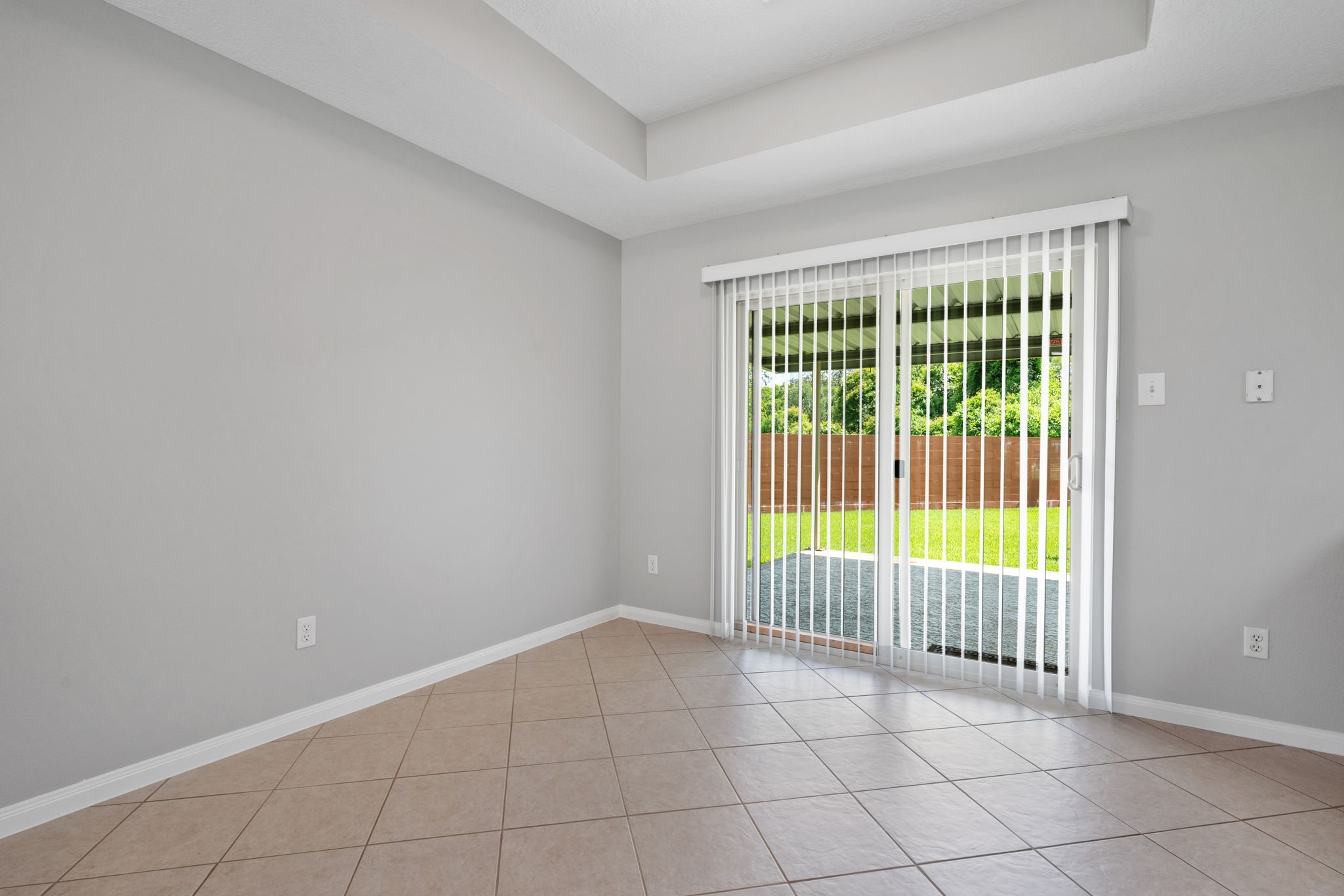460 West Houston Street Highlands, TX 77562 - Photo 5 of 14 a view of an empty room with a window