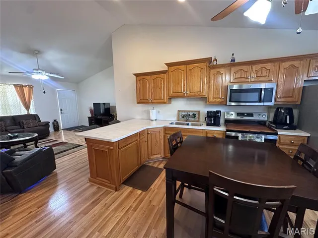 $185,000 | 220 Sharp Avenue, Sikeston, MO 63801