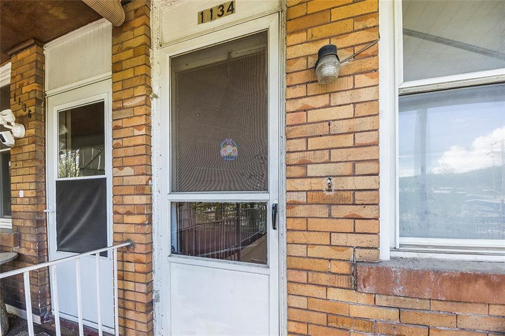 1134 Taggart Street McKees Rocks, PA 15136 - Photo 2 of 8 Gallery Image 2