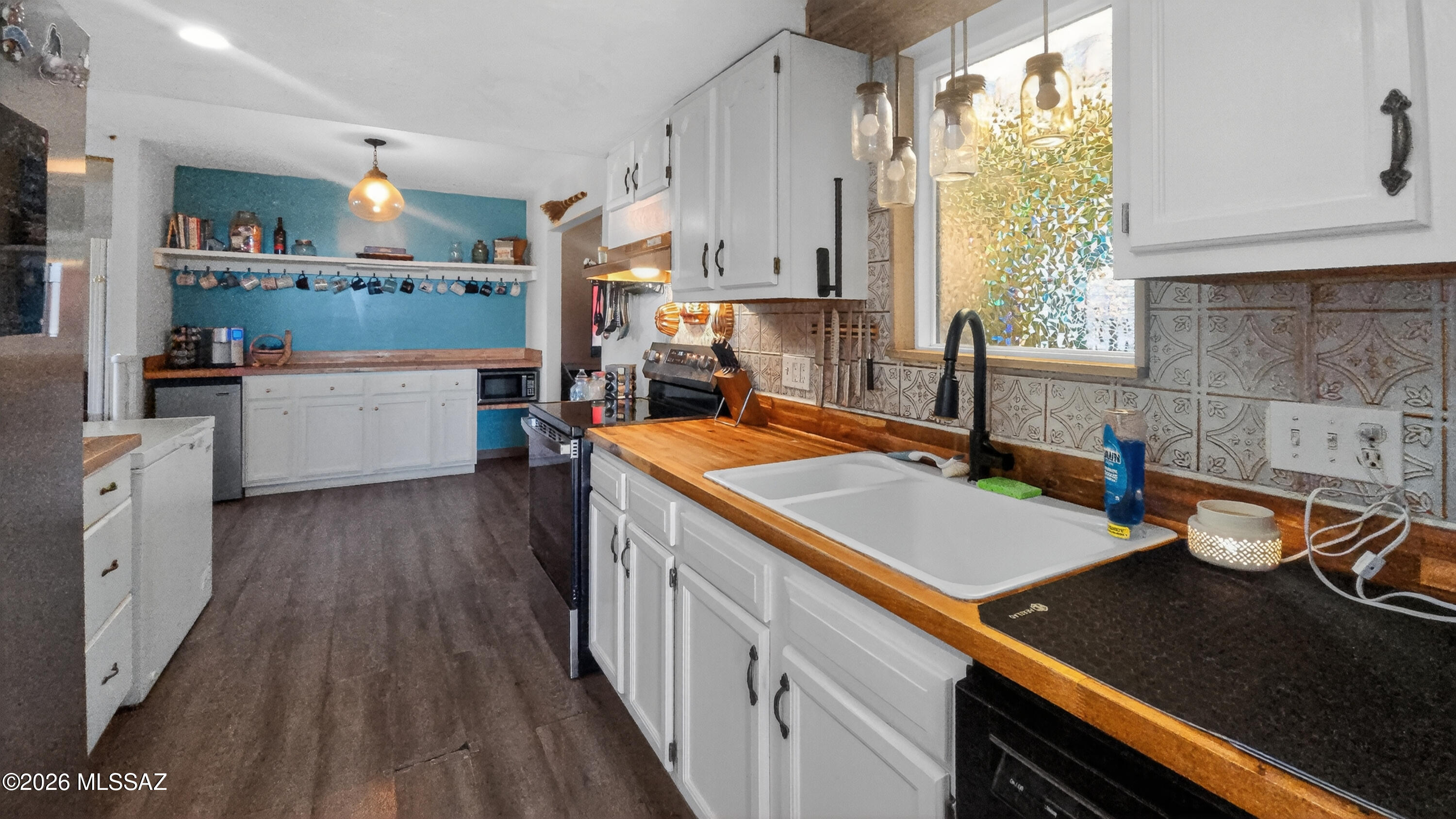 6464 North 6 Gun Road Willcox, AZ 85643 - Photo 7 of 32 kitchen