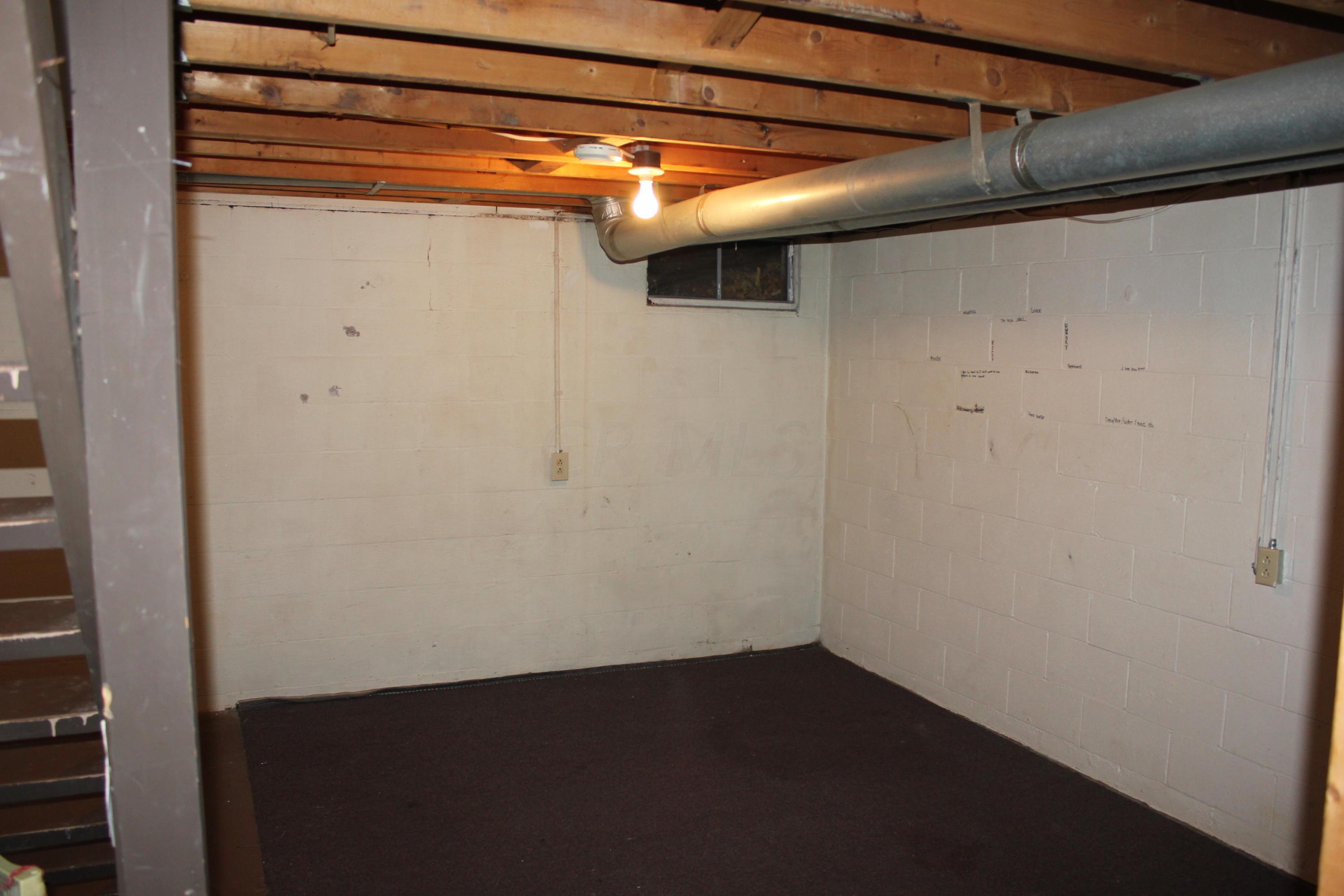 466 Shell Court West Columbus, OH 43213 - Photo 11 of 12