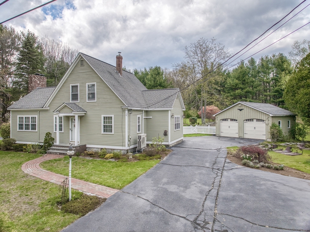 150 Hayden Road Groton, MA 01450 - Photo 4 of 34 Gallery Image 4