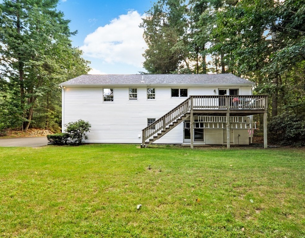 18 Robinwood Road Acton, MA 01720 - Photo 21 of 22 Gallery Image 21