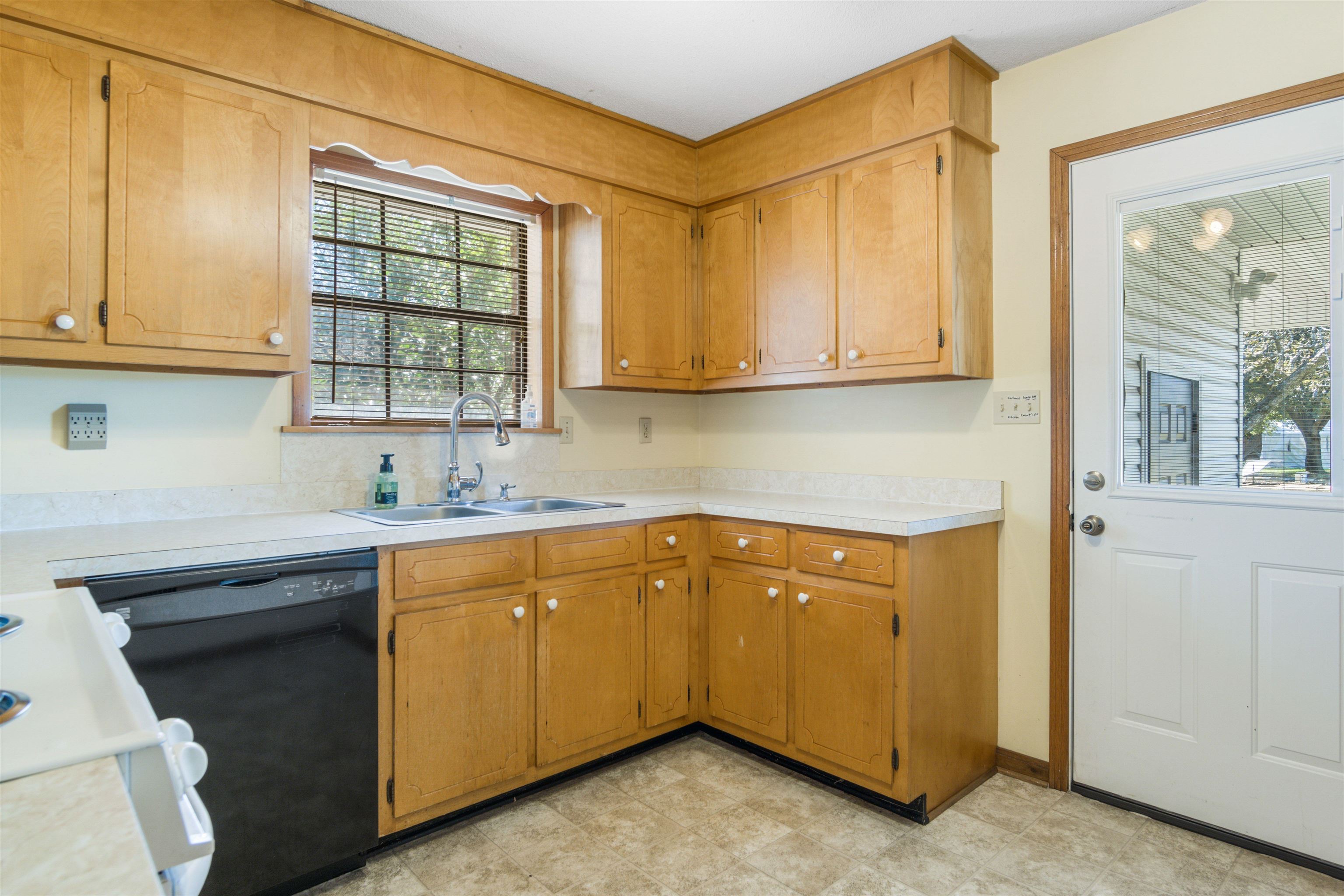 16080 Mcdowell Road Bay Minette, AL 36507 - Photo 10 of 33