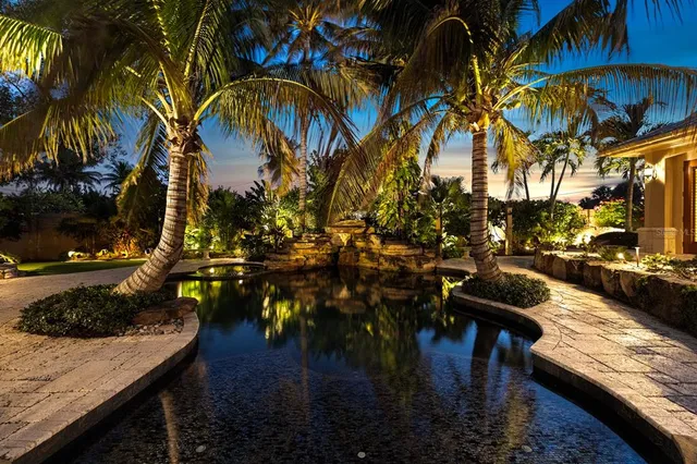 $10,895,000 | 1000 East Railroad Avenue, Boca Grande, FL 33921