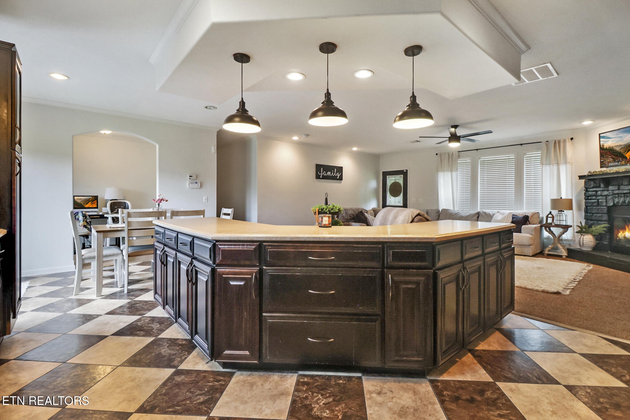 1305 Allardt-Tinch Road Jamestown, TN 38556 - Photo 11 of 37 Gallery Image 11