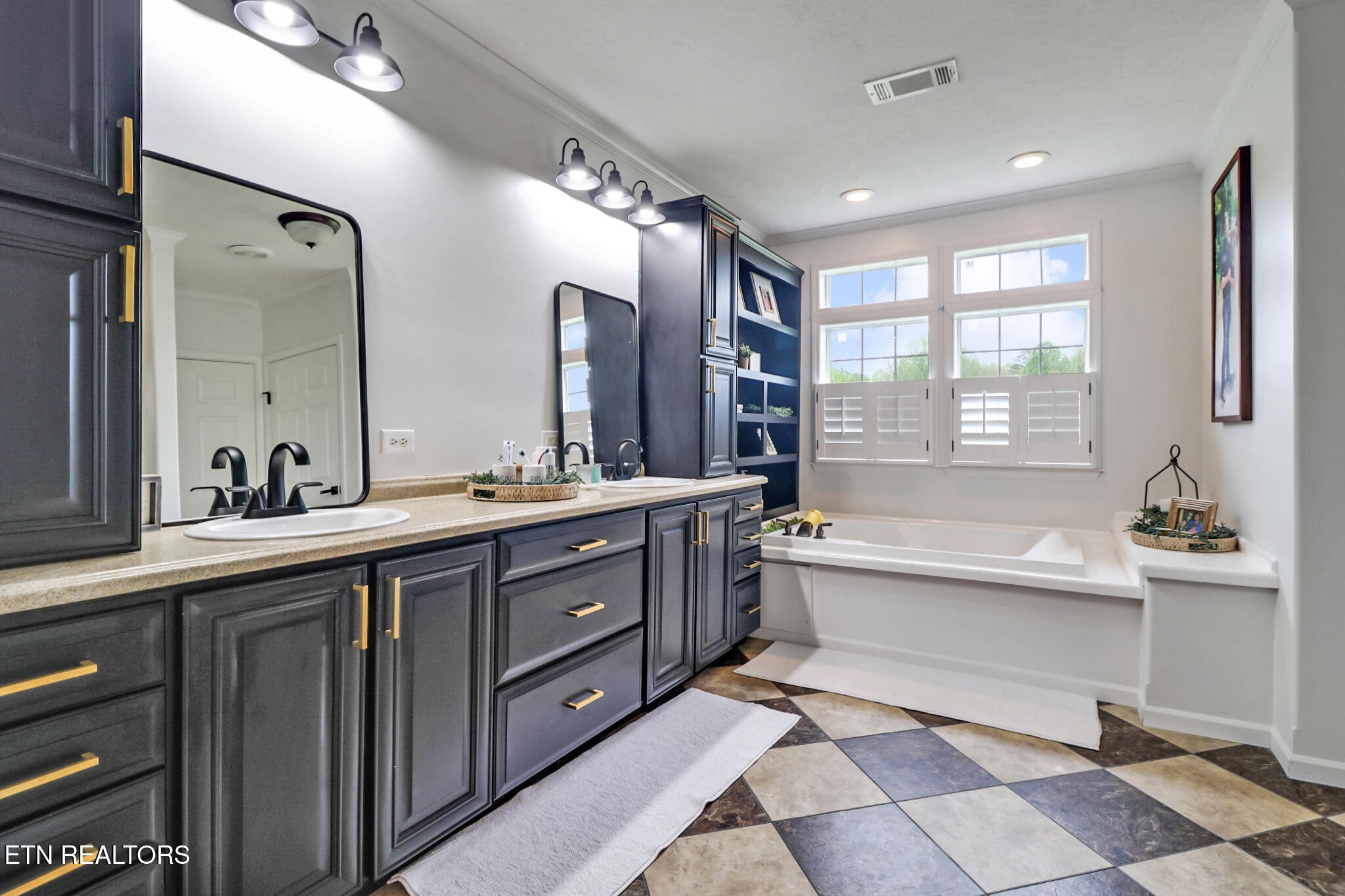 1305 Allardt-Tinch Road Jamestown, TN 38556 - Photo 17 of 37 Gallery Image 17