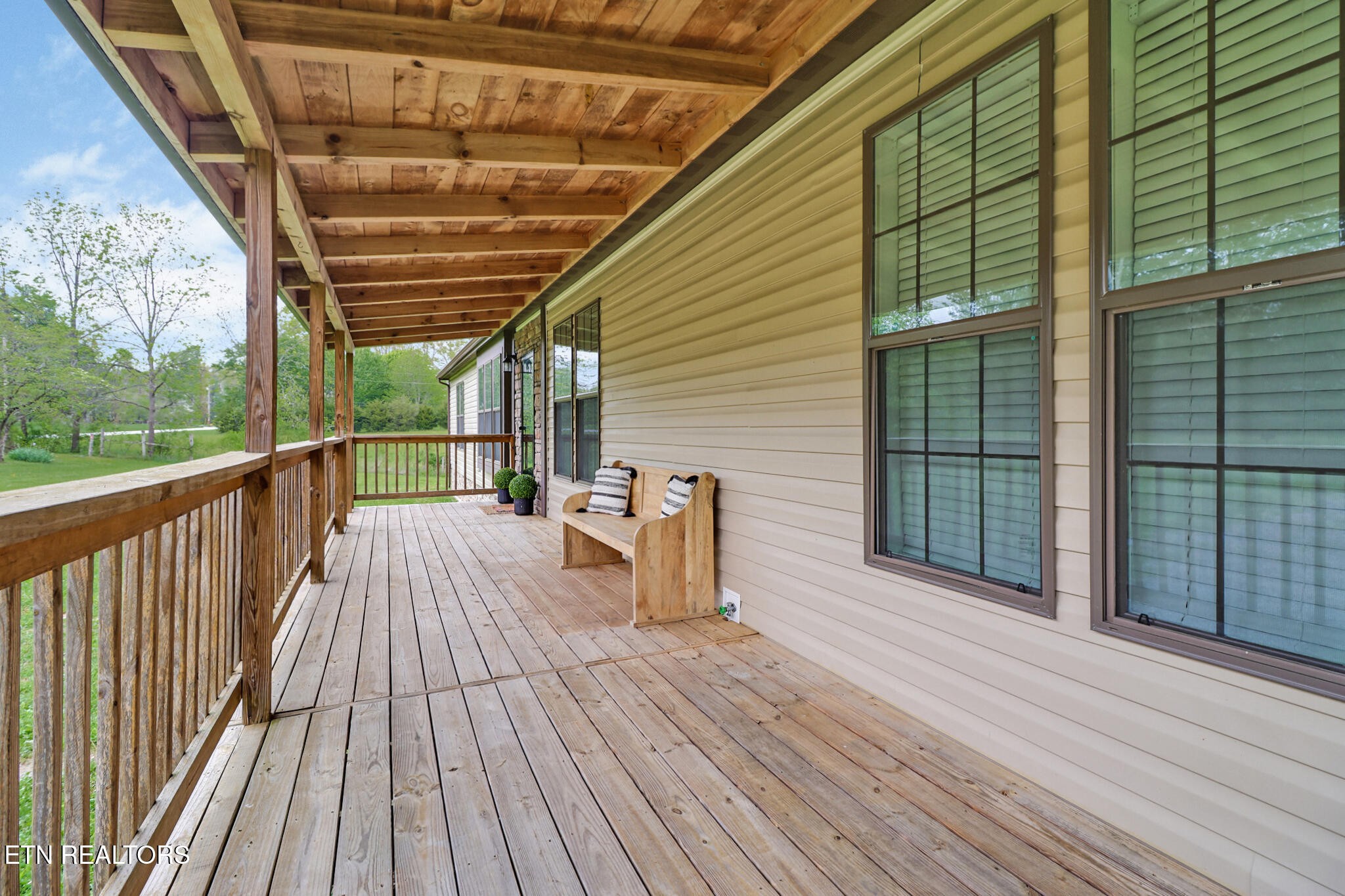 1305 Allardt-Tinch Road Jamestown, TN 38556 - Photo 32 of 37 Gallery Image 32