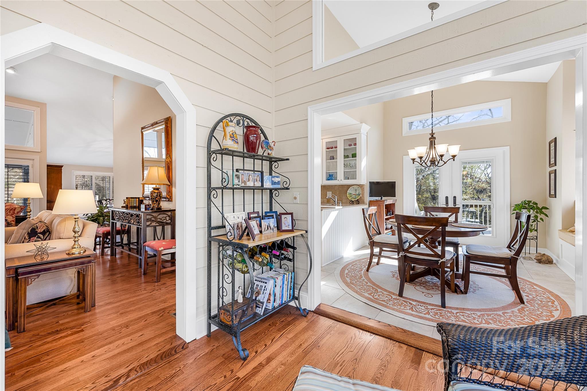 19 Commodore Point Road Lake Wylie, SC 29710 - Photo 4 of 48 Gallery Image 4