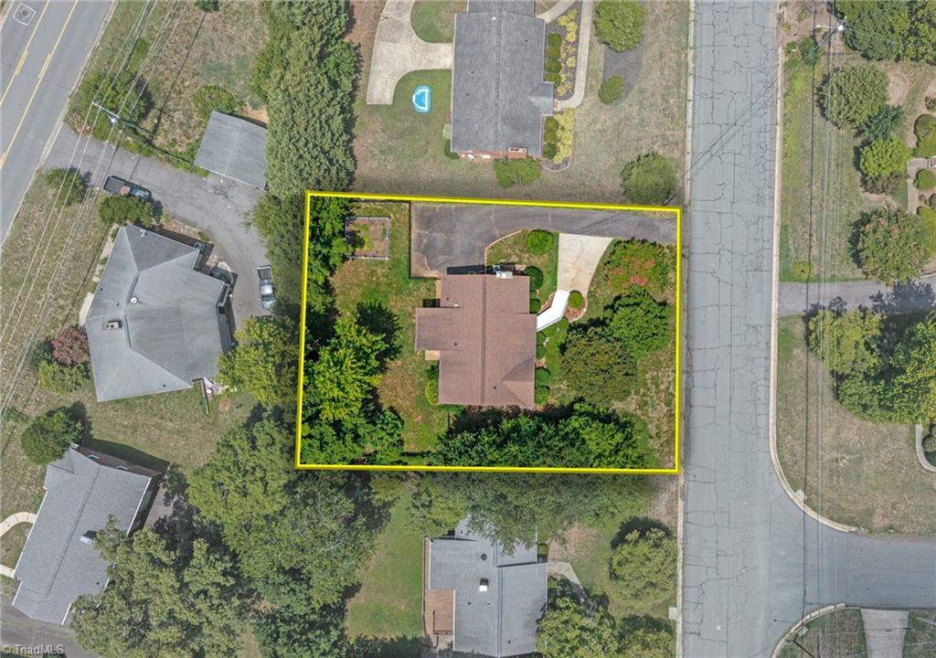 1650 Sandersted Road Southwest Winston-Salem, NC 27103 - Photo 35 of 43 Gallery Image 35