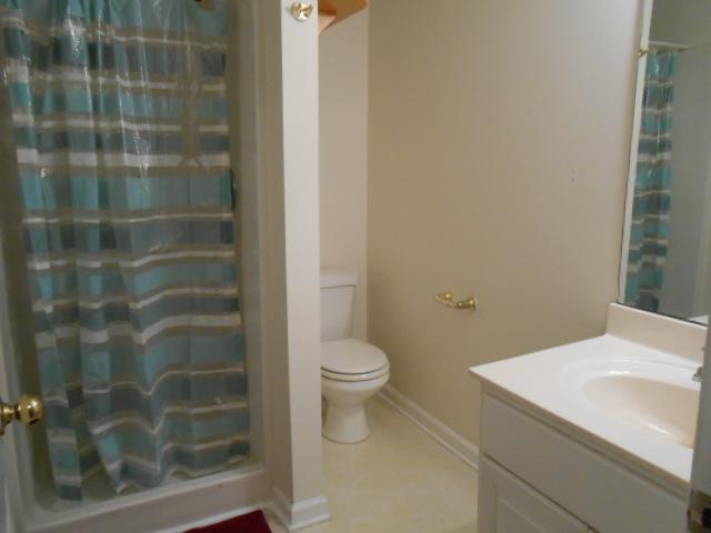 1104 Promise Land Road Charlotte, TN 37036 - Photo 17 of 20 full bath upstairs
