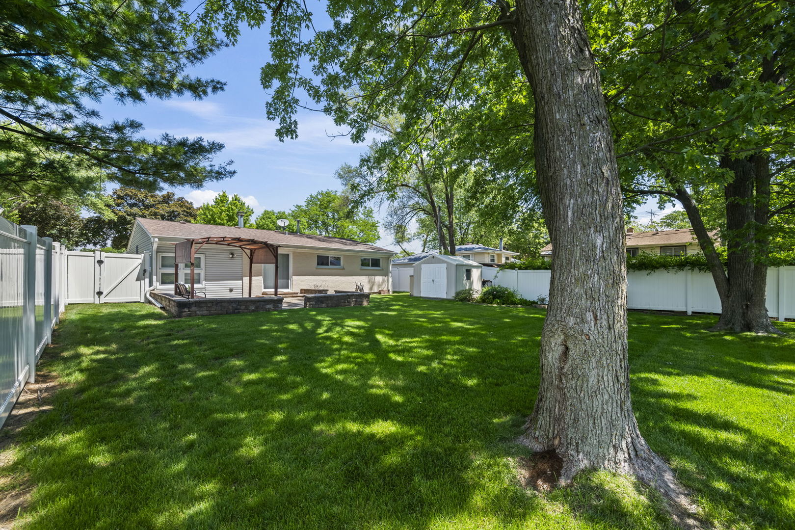 1101 Anthony Road Wheeling, IL 60090 - Photo 24 of 28