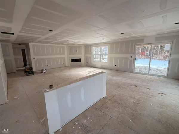 $299,900 | 553 Mill Springs, Coatesville, IN 46121