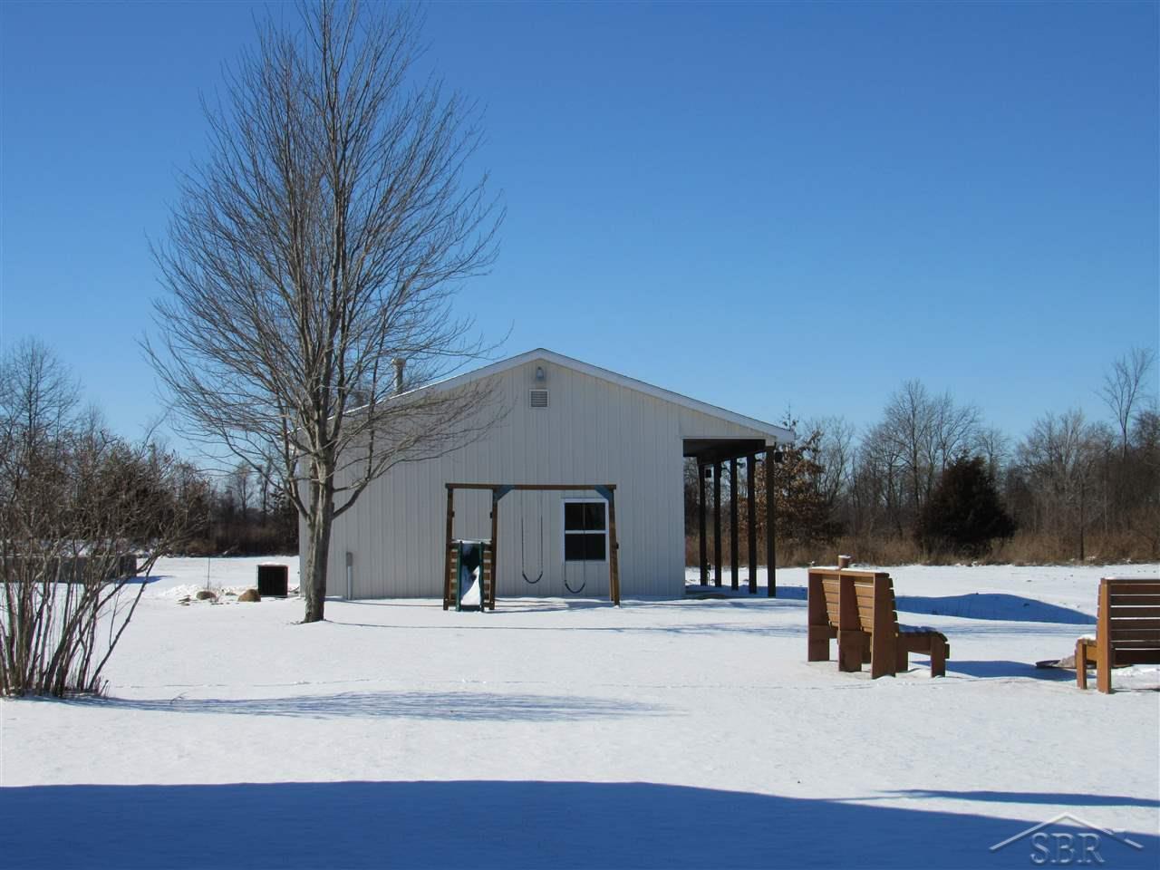 15610 Stuart Road Chesaning, MI 48616 - Photo 8 of 35 31369400-7.JPG