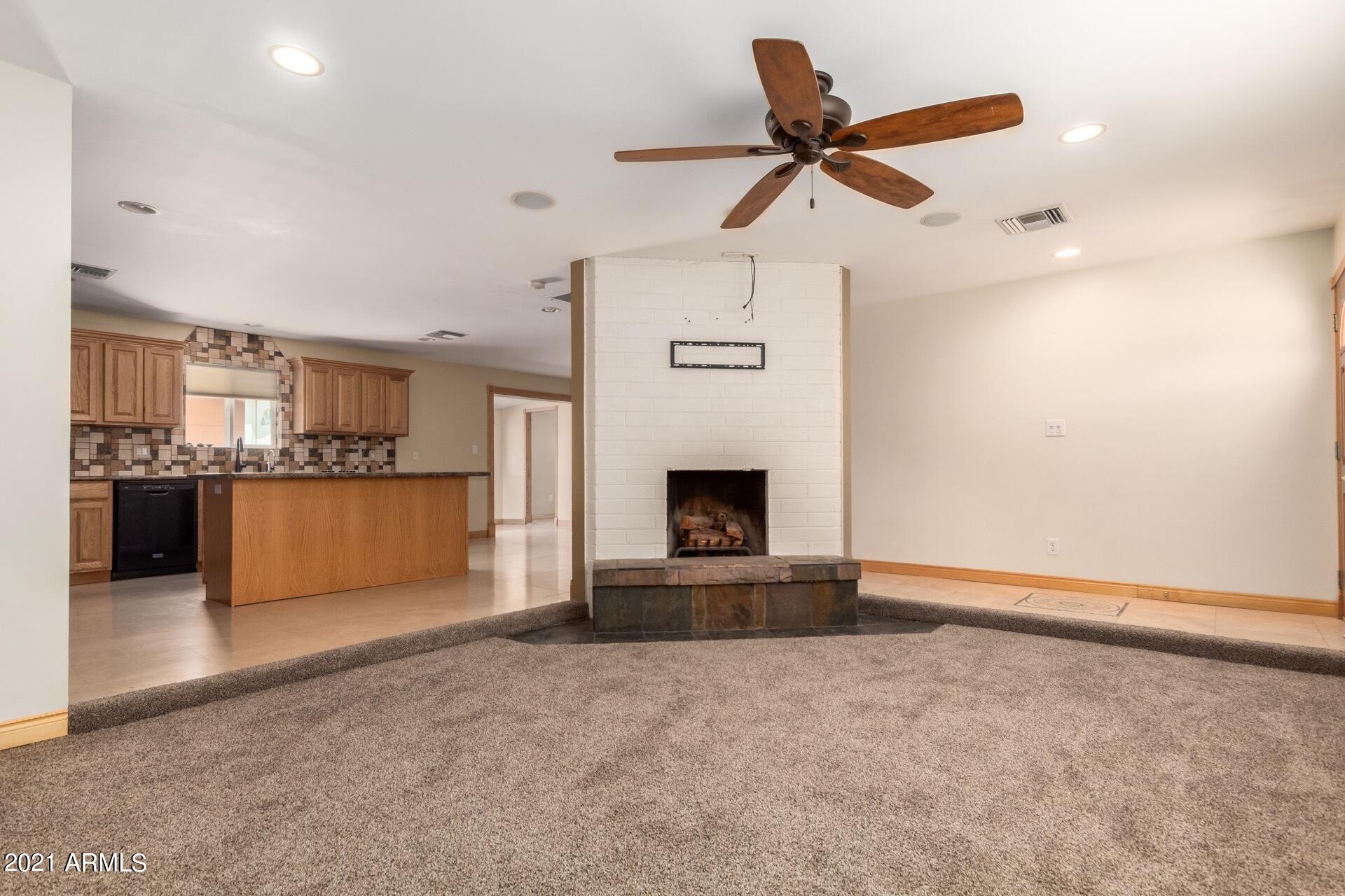 1608 West Inverness Drive Tempe, AZ 85282 - Photo 4 of 23