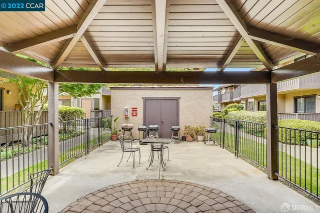 $388,000 | 15065 Hesperian Boulevard, Unit 22, San Leandro, CA 94578