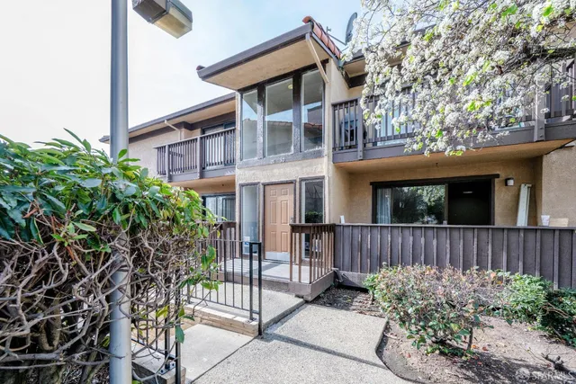 $388,000 | 15065 Hesperian Boulevard, Unit 22, San Leandro, CA 94578