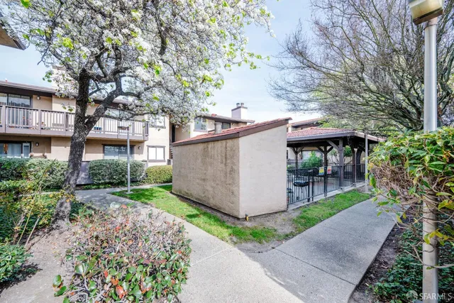 $388,000 | 15065 Hesperian Boulevard, Unit 22, San Leandro, CA 94578