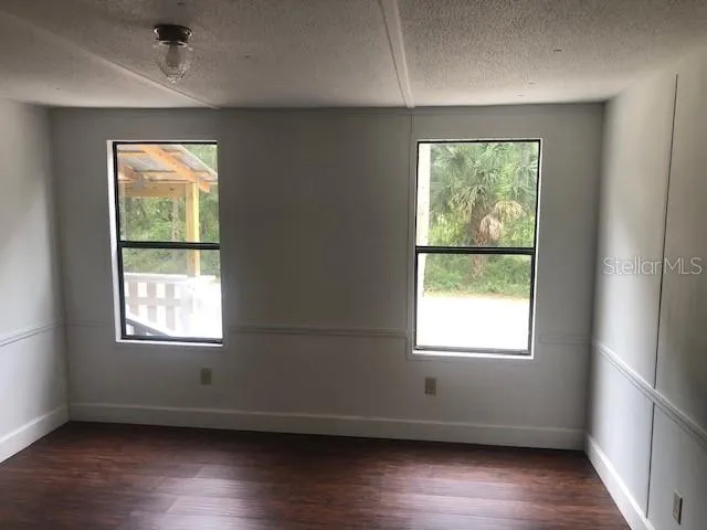 $118,900 | 10555 Northeast 152 Place, Fort McCoy, FL 32134