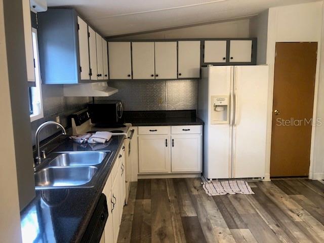 10555 Northeast 152 Place Fort McCoy, FL 32134 - Photo 32 of 49