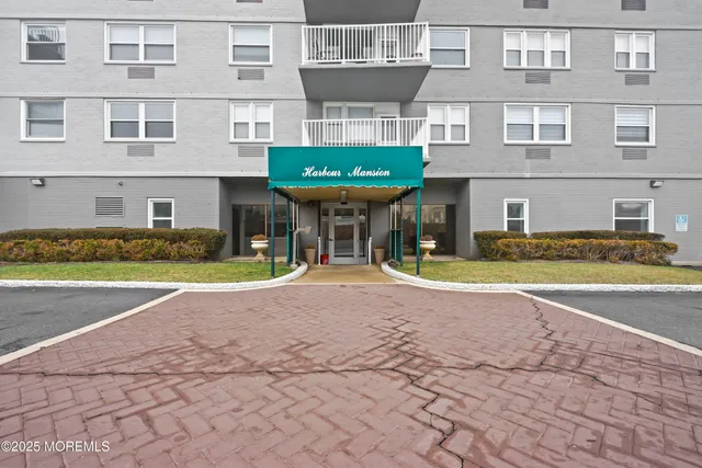 a view of a bathroom