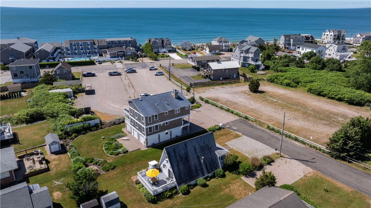 11 Collins Avenue Westerly, RI 02891 - Photo 3 of 43