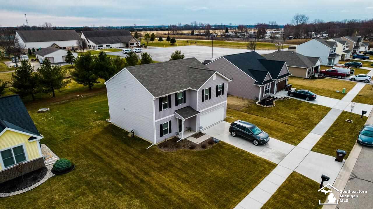 755 Rabbit Run Road Carleton, MI 48117 - Photo 37 of 40 50069783-36.JPG
