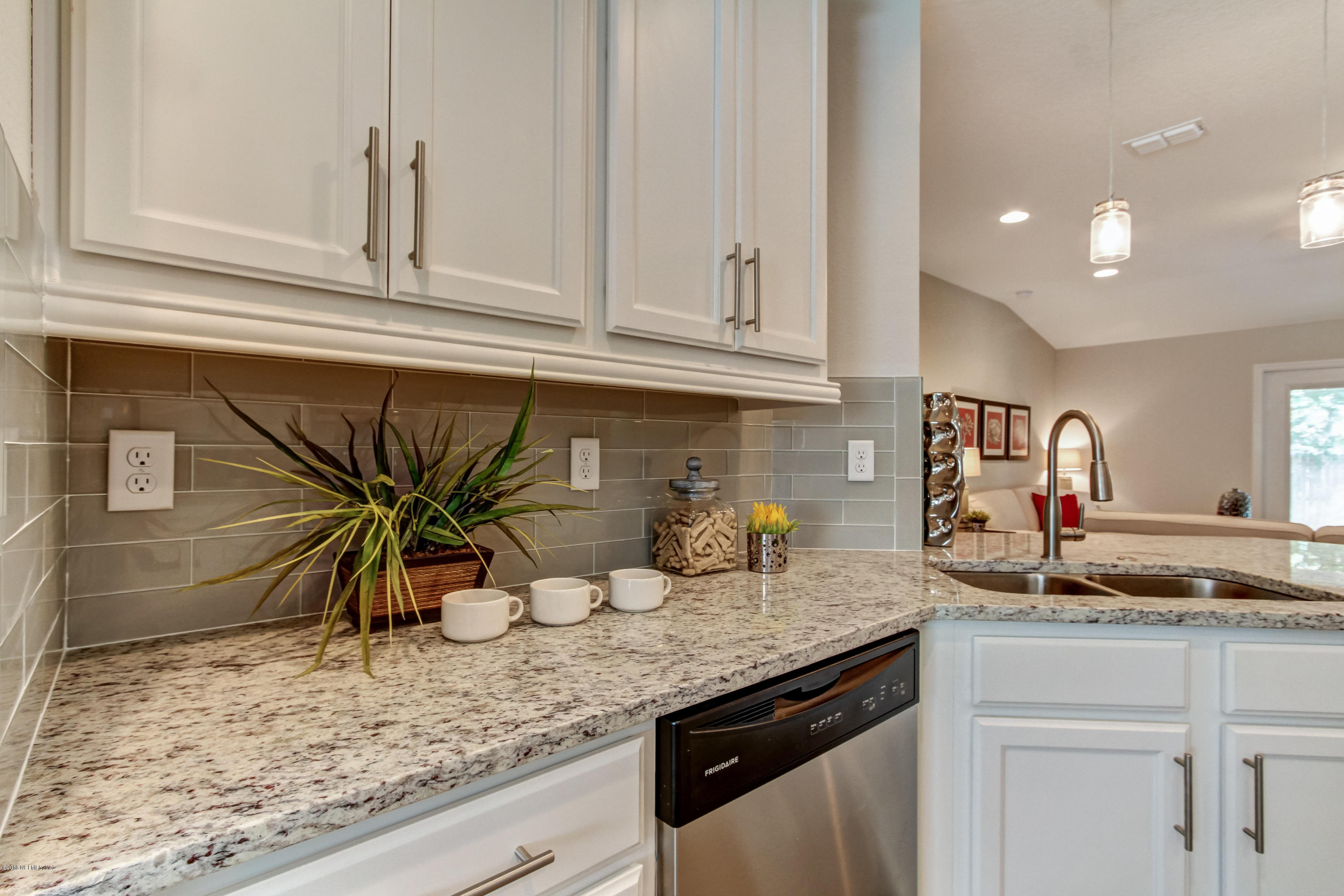 12594 Knotah Road Jacksonville, FL 32258 - Photo 14 of 36 Rave Home Staging Jacksonville beach Sta
