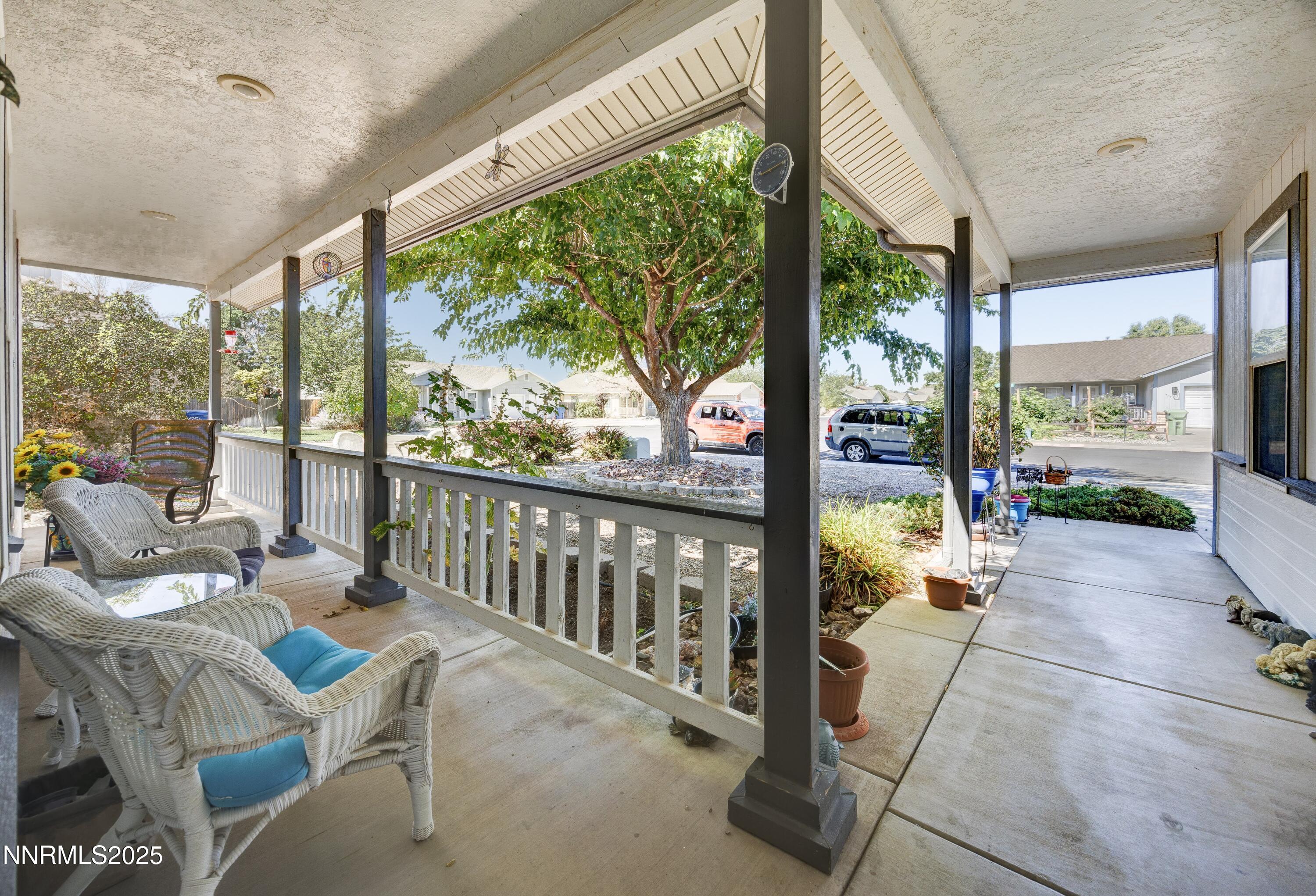 714 Noel Lane Fallon, NV 89406 - Photo 2 of 21 a living room with large windows