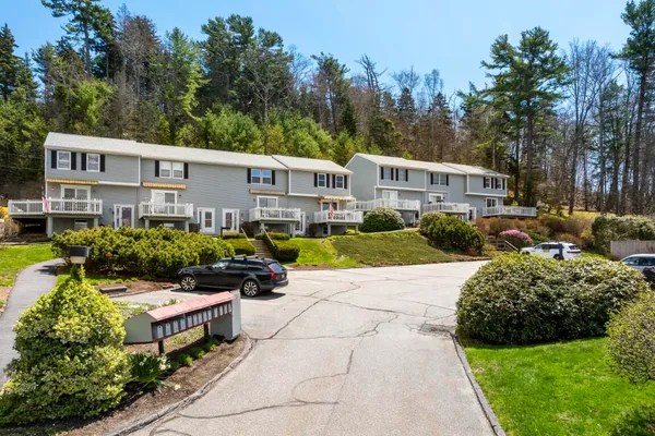 $579,000 | 96 Atlantic Avenue, Unit C4, Boothbay Harbor, ME 04538